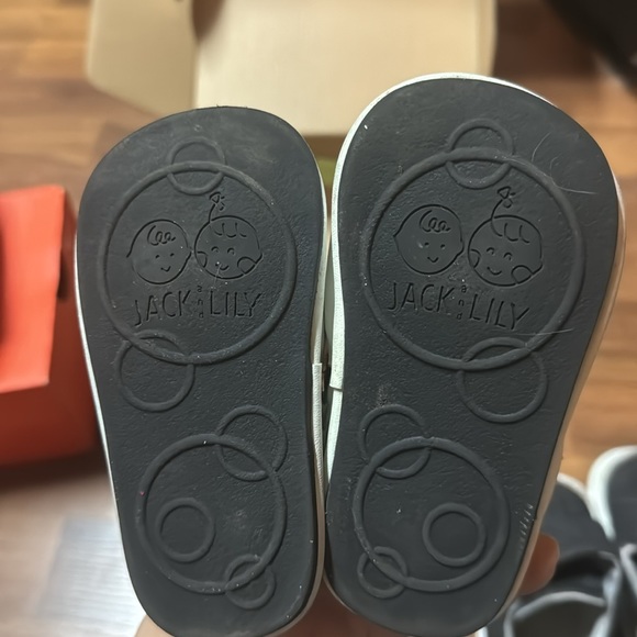 Jack & lily baby learn to walk shoes - Picture 5 of 10